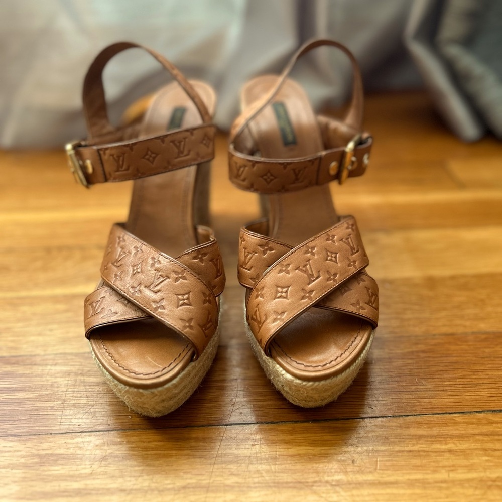 LOUIS VUITTON 
Calfskin Monogram Embossed Espadrille Wedge Sandals 39 Cognac